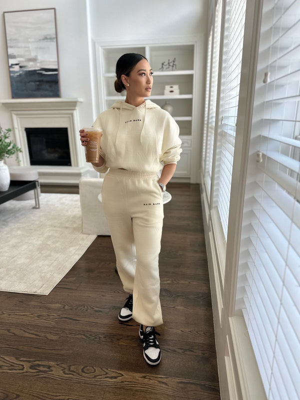 The Classic in Creme de la Cream