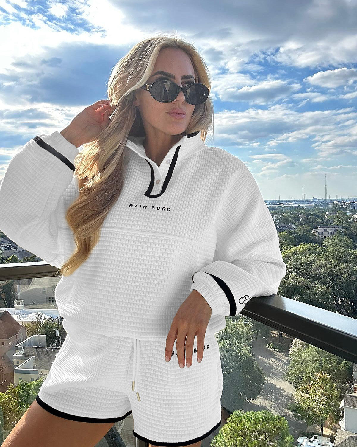 The Mini Kelly Set 🤍🦢